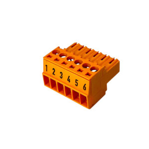 Encoder AUX - RXD & TXD male plug for SCD card (J7), isolated on a white background.